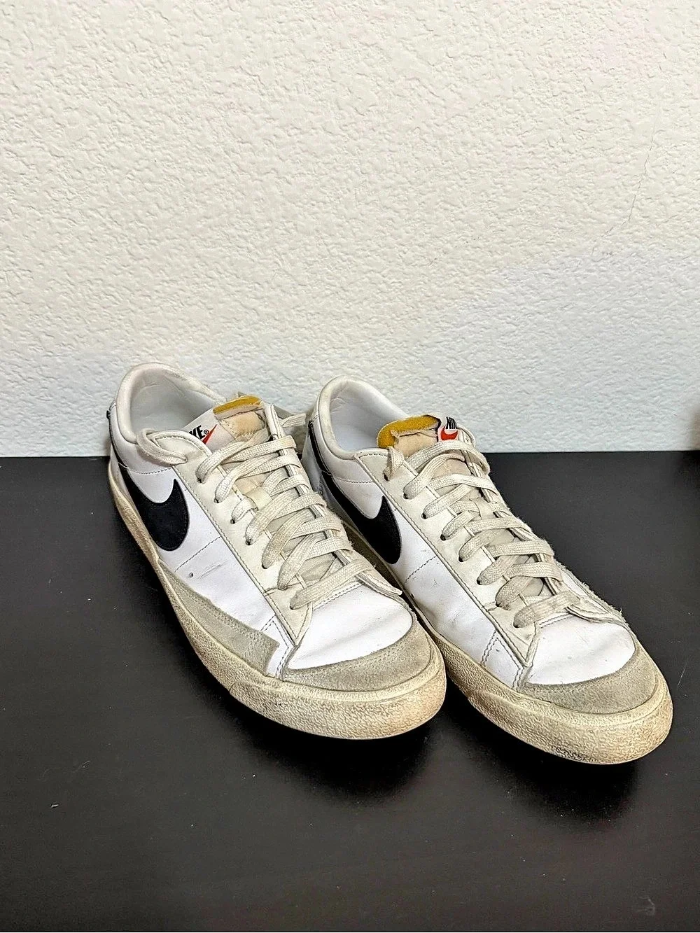 Nike Blazer Low '77 Vintage Sneakers White & Black US 10.5